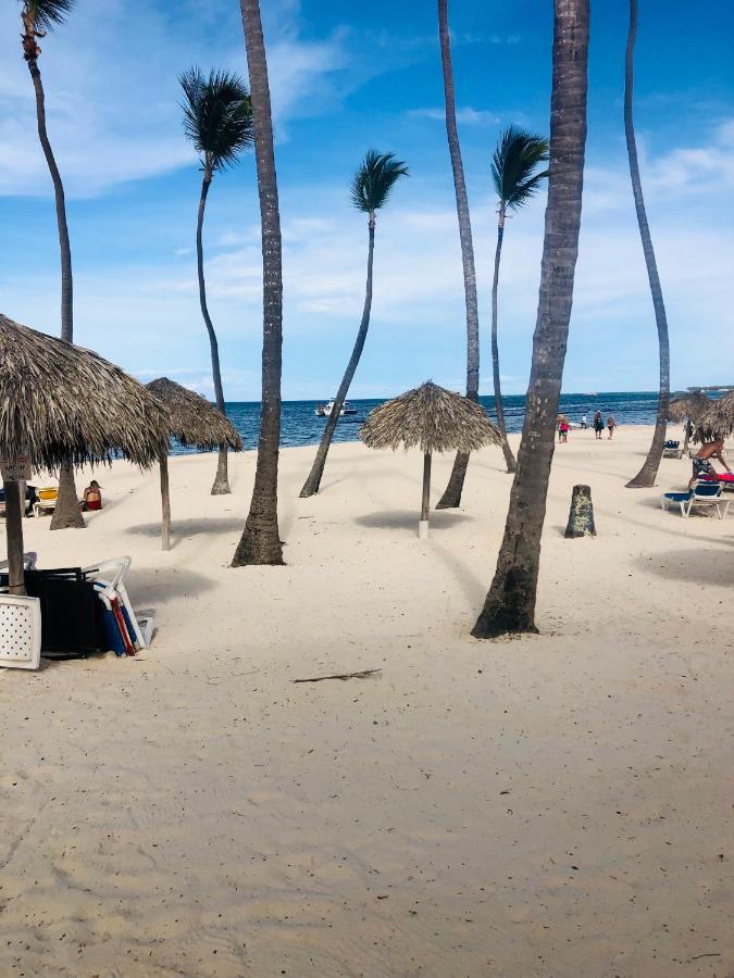 Ducassi Rooftop Pool Luxury Suites Beach Club And Spa Bavaro Exterior photo